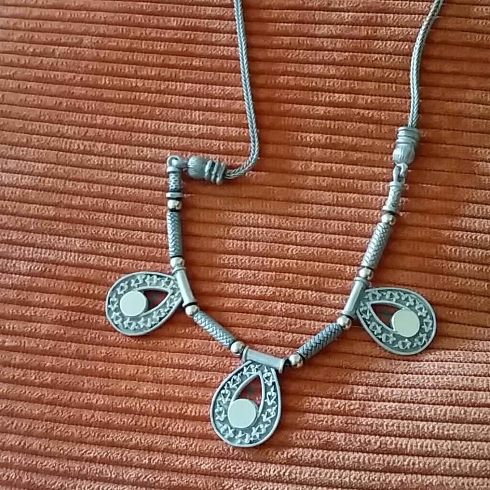 Artisan Handcrafted genuine silver and gold neckac